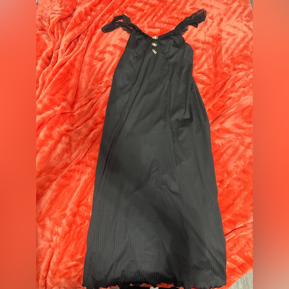 Black dress Size Medium Nightgown - Amazon Brand